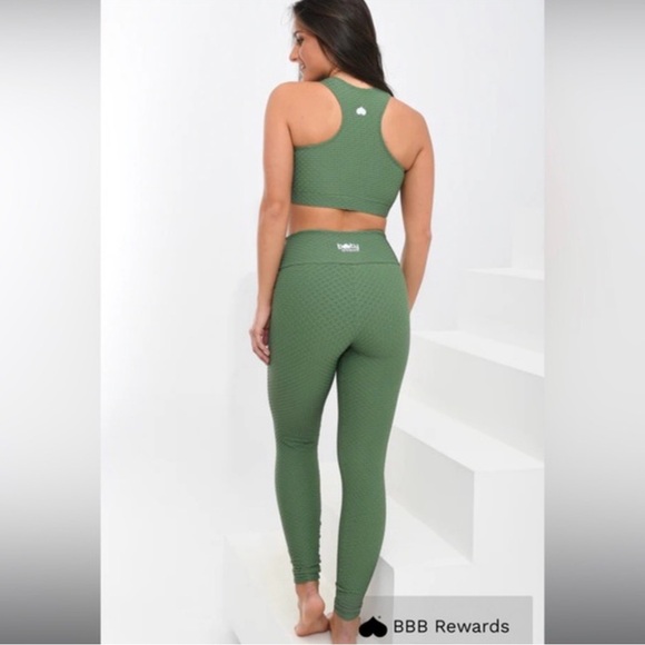 Booty by Brabants Women’s OS Sage Green CROCO SKIN LEGGINGS - Picture 2 of 10